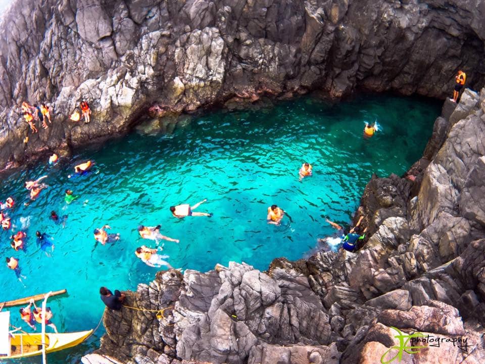 Picture of tourist in one of island tour arranged by Emerald Resort